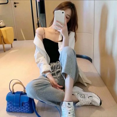 江小姐请藏好你的利爪